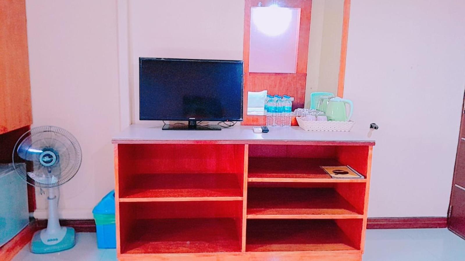 New Pind Balluchi Inn パッタヤー エクステリア 写真